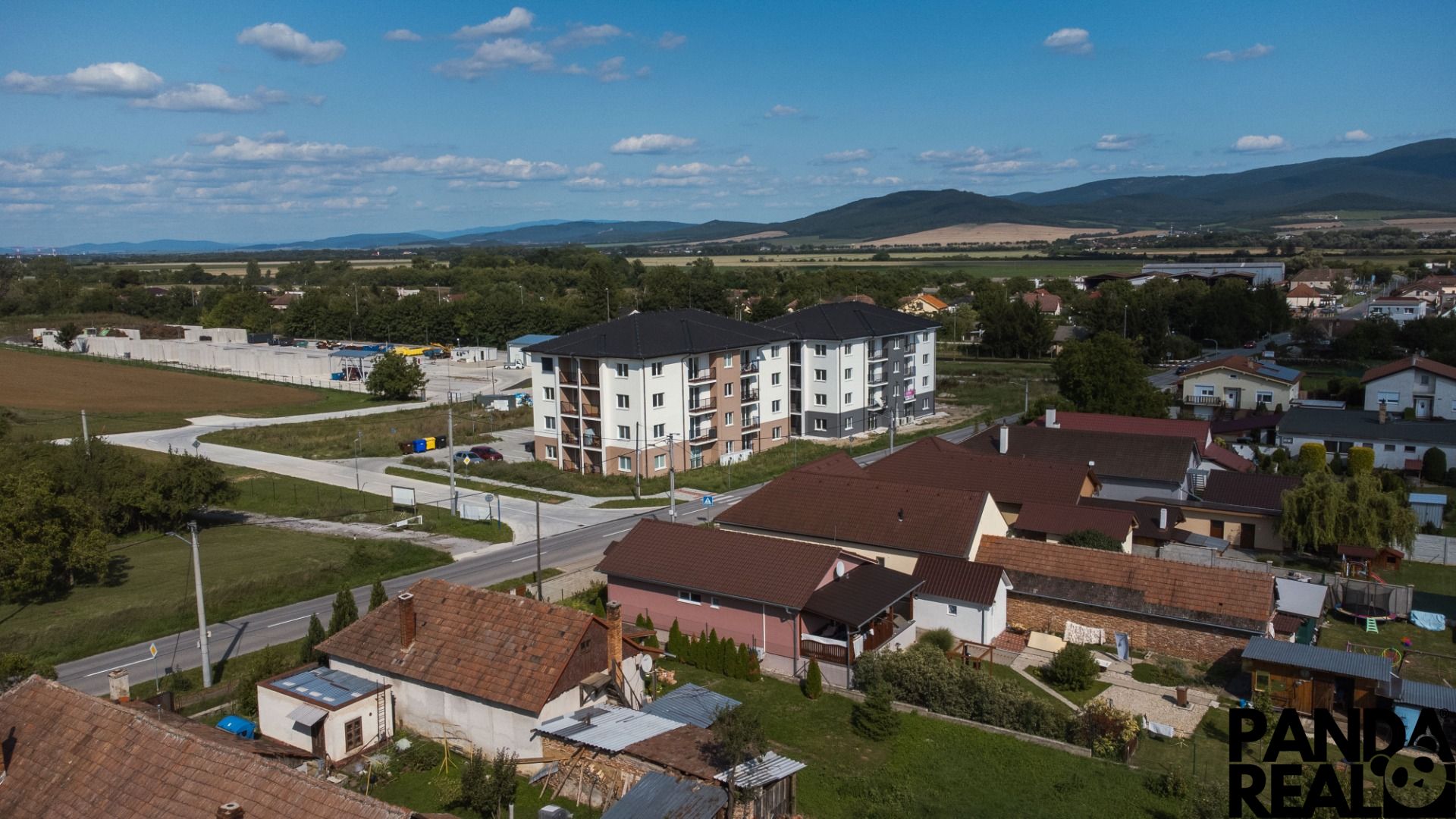 DJI_0828.jpg