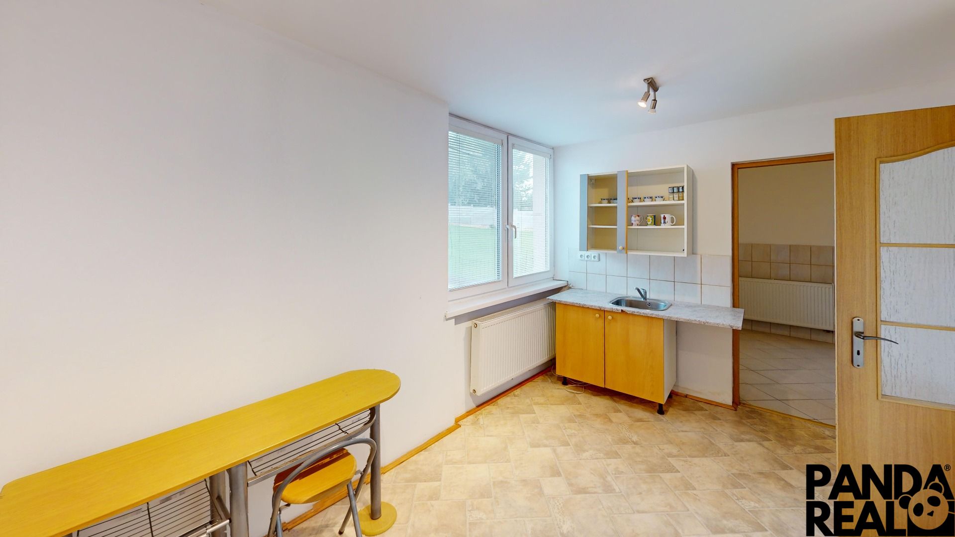 Salon-Kitchen.jpg