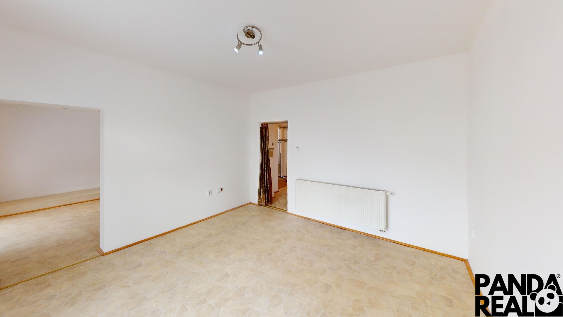 Salon-Bedroom 3.jpg