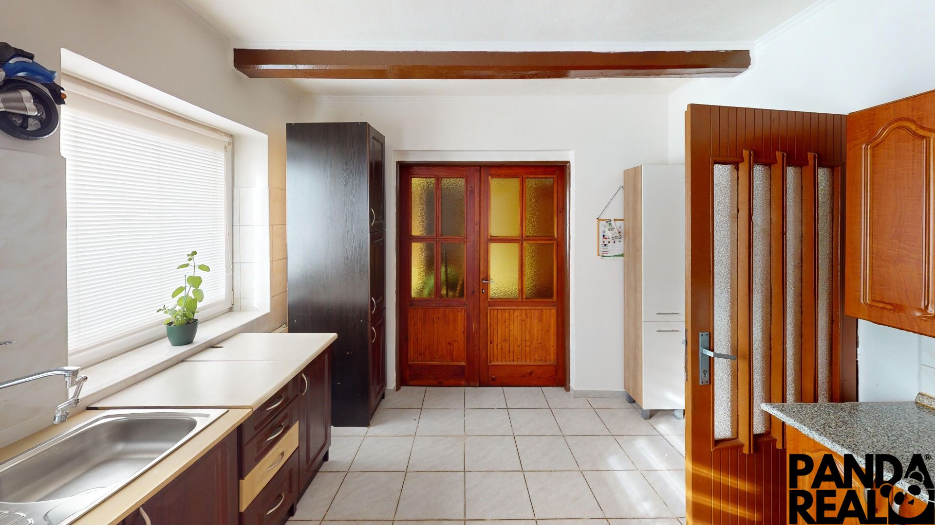 Tvrdomestice-Husti-Kitchen 1.jpg